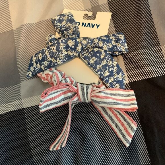 “Stripe Up the Band” 2 Pk Bows & 2 Pk Hair Bands and “Spice Girl” Bow 2 Pk - Picture 4 of 9